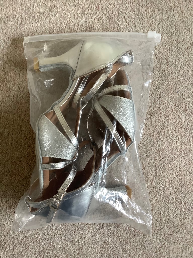 Silver Ladies Evening Shoes