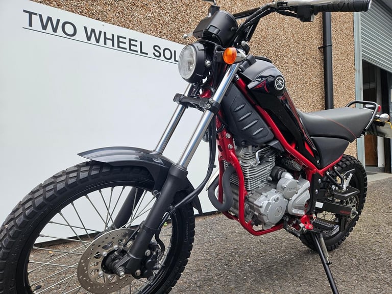 Yamaha XG250 Tricker in outstanding colours 