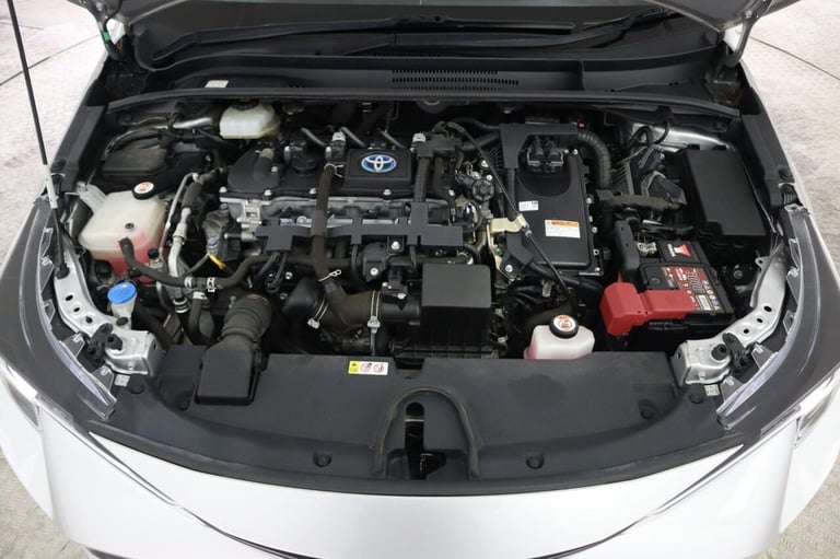 2021 Toyota Corolla 1.8 VVT-h Icon Tech Touring Sports CVT Euro 6 (s/s) 5dr Estate PETROL/ELECTRI...