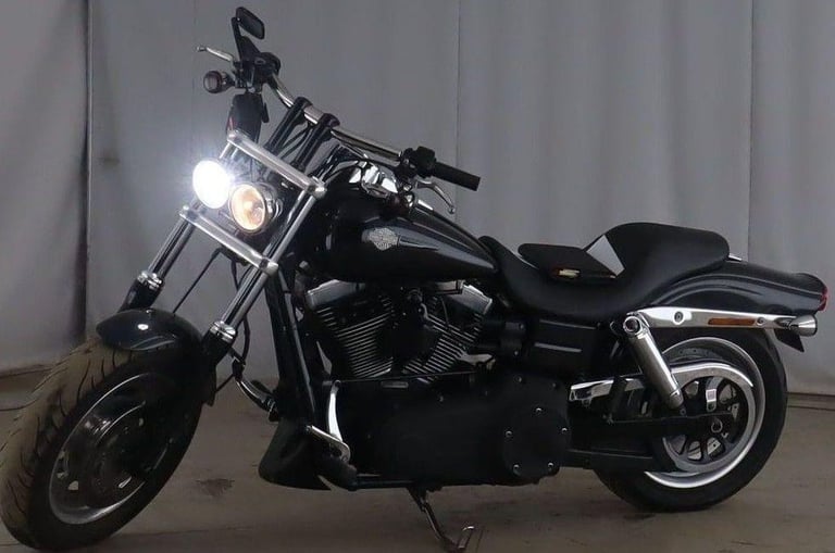 2014 14 HARLEY DAVIDSON FAT BOB FXDF [Phone number removed]DYNA BLACK CUSTOM CHOPPER