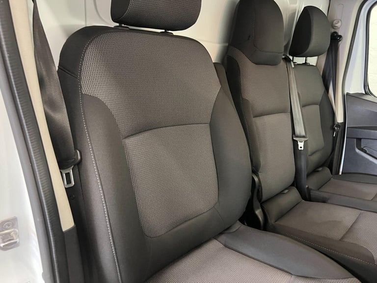 2023 Renault Trafic 2.0 dCi Blue SL28 Business+ L1 H1 Euro 6 (s/s) 5dr Panel Van Diesel Manual