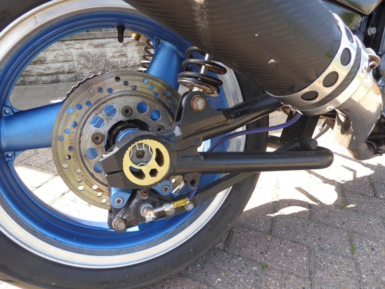 YAMAHA FZX750 E REG ZRX SWING ARM WHEEL MILIE 1000 UPSIDE DOWN FRONT END