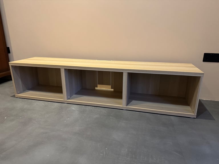 IKEA BÄSTÅ TV Bench – Light Beige – 180x40x38cm – Excellent Condition, Nearly New