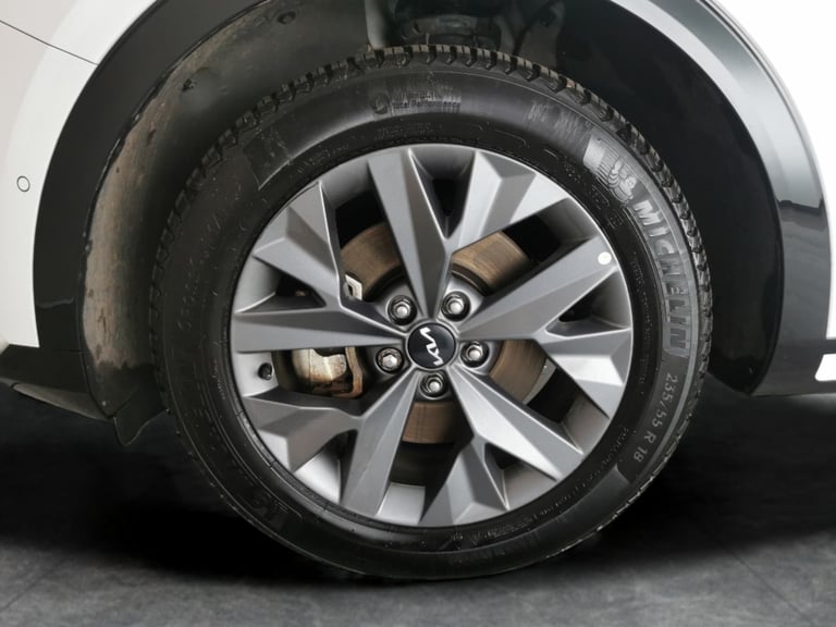 2022 Kia Sportage 1.6 h T-GDi GT-Line S SUV 5dr Petrol Hybrid Auto Euro 6 (s/s) (226 bhp) - A Suv...