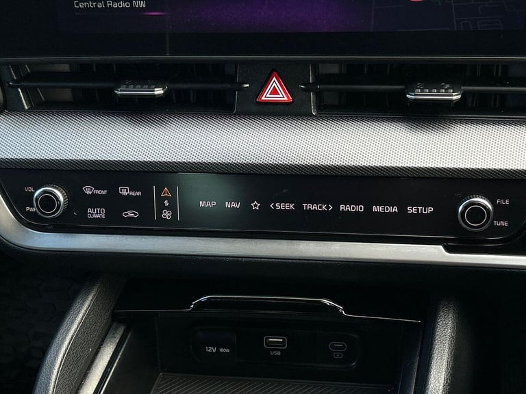 2025 Kia Sportage 1.6 h T-GDi GT-Line SUV 5dr Petrol Hybrid Auto Euro 6 (s/s) (207 bhp) SUV PETRO...