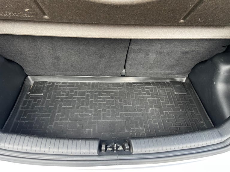 2016 Hyundai i10 1.0 SE Euro 6 5dr HATCHBACK Petrol Manual