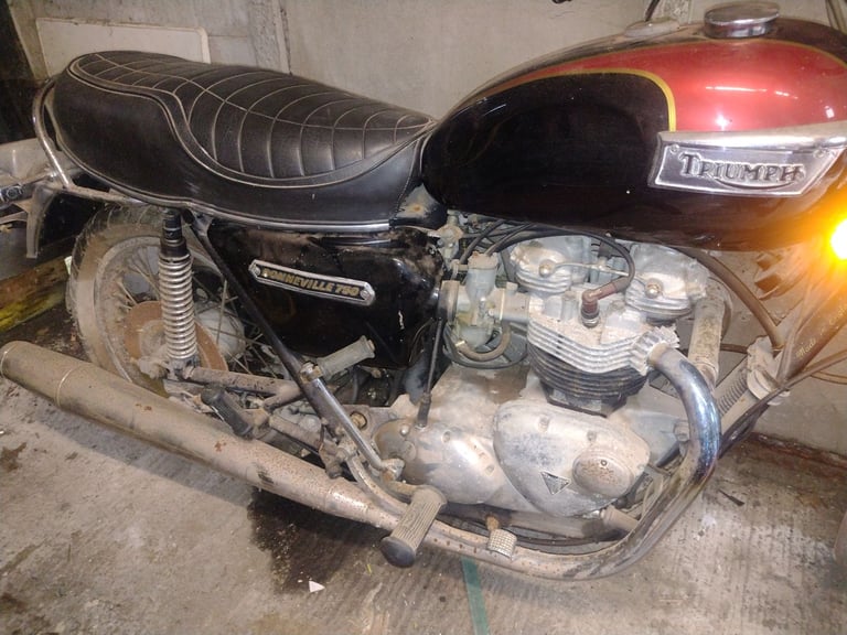 Triumph, 1978, 744 (cc)