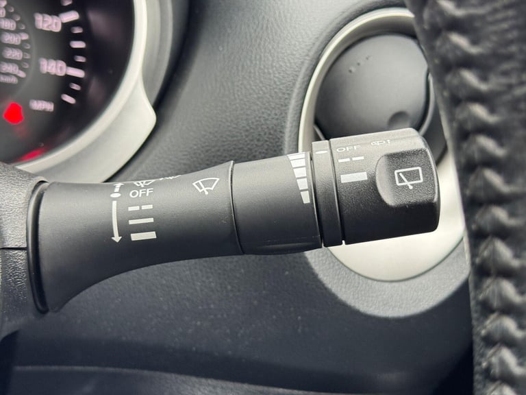 2017 Nissan Juke 1.2 DIG-T Acenta Euro 6 (s/s) 5dr HATCHBACK Petrol Manual