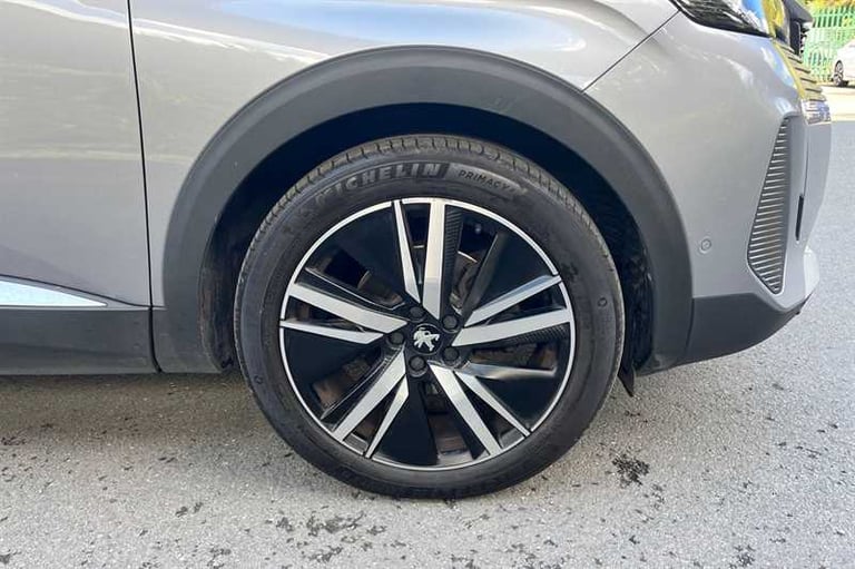 2022 Peugeot 3008 1.5 BlueHDi (130 PS) GT Premium 5 Door Diesel Automatic *** 1 Owner / Full SUV ...