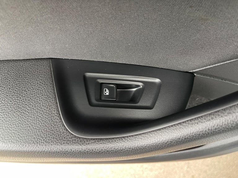 2015 Volkswagen Passat 1.6 TDI BlueMotion Tech S Euro 6 (s/s) 4dr SALOON Diesel Manual