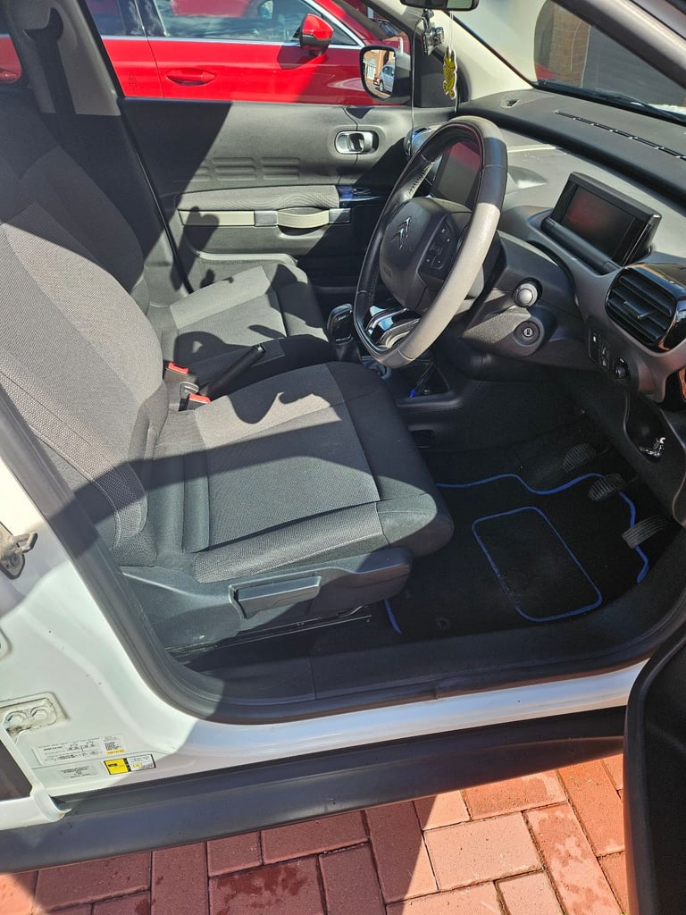 Citroen, C4 CACTUS, Hatchback, 2015, Manual, 1560 (cc), 5 doors