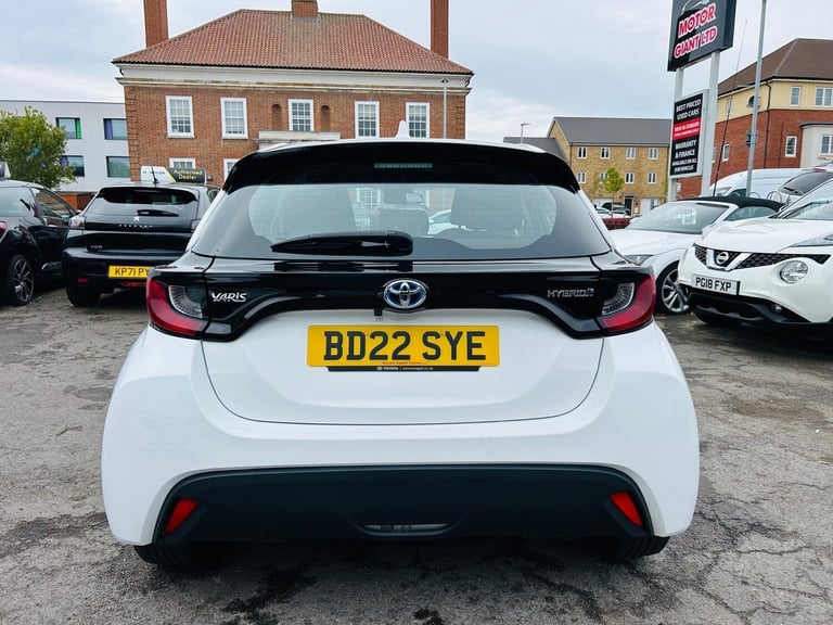 2022 Toyota Yaris 1.5 VVT-h Icon E-CVT Euro 6 (s/s) 5dr HATCHBACK Petrol/Electric Hybrid Automatic