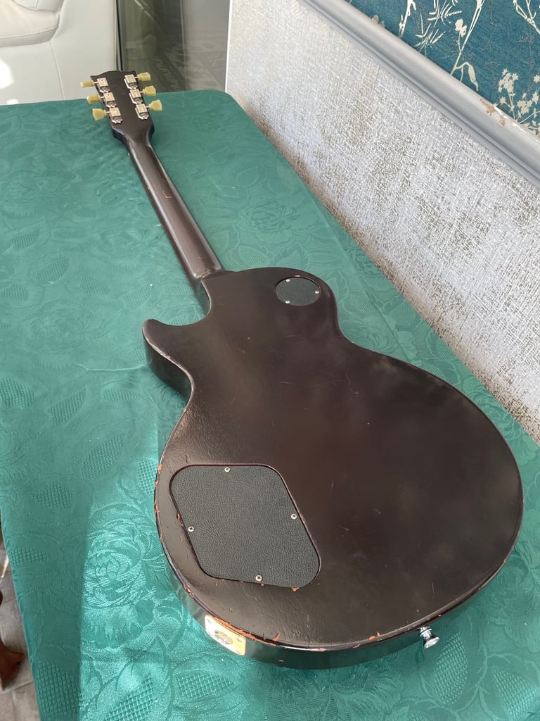 Trades gibson les paul goldtop tribute studio Usa electric guitar 