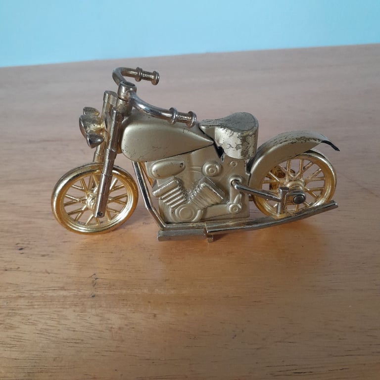 vintage novelty motorcycle lighter 