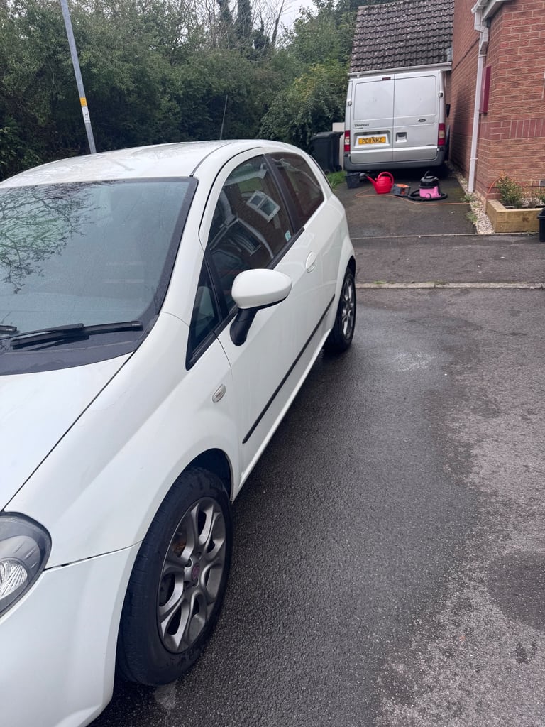 Fiat, PUNTO EVO, Hatchback, 2011, Manual, 1368 (cc),3 doors - Image 4