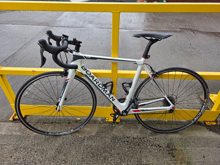 Boardman c7 carbon racing bike