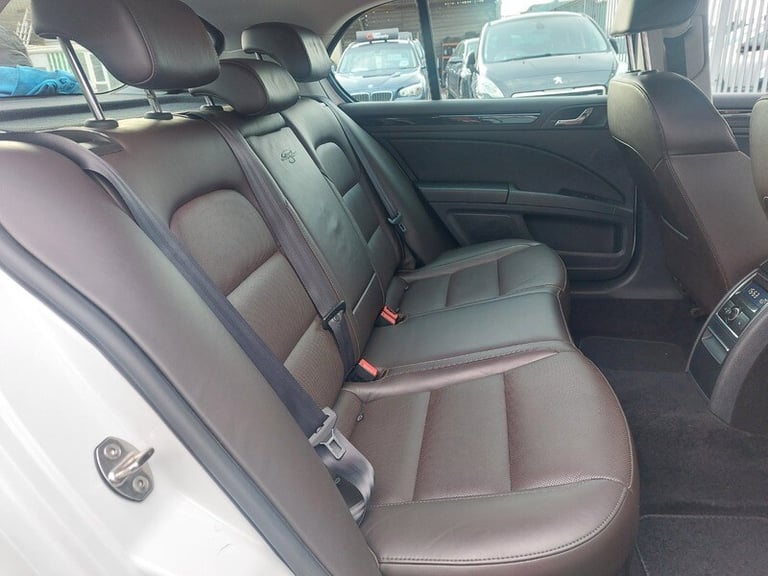 Skoda Superb LAURIN AND KLEMENT TDI CR