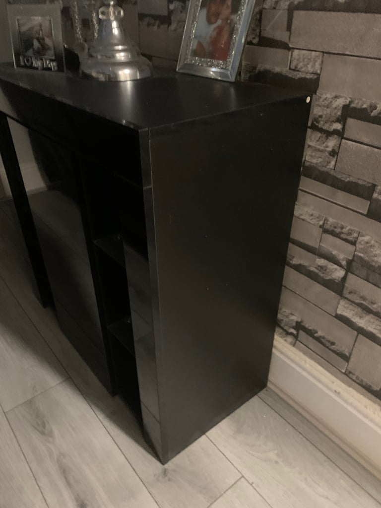 Cabinet and matching coffee table 