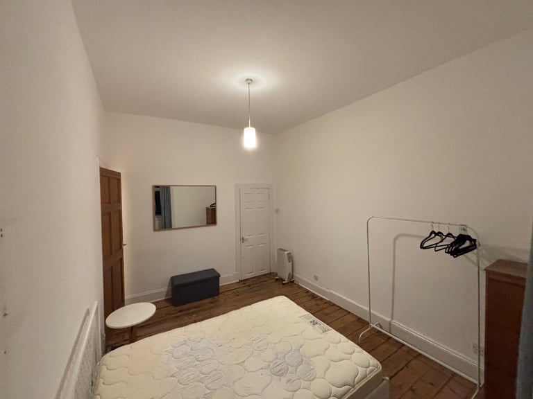 1 Bed Furnished Flat City Centre 