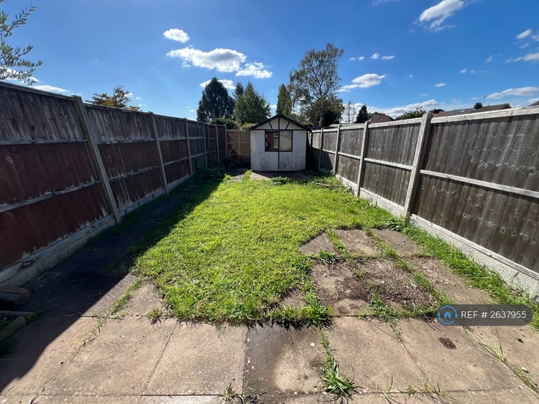 3 bedroom house in Poitiers Road, Coventry, CV3 (3 bed) (#2637955)