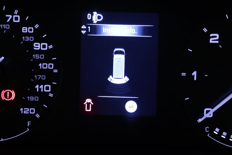 2025 Peugeot Boxer 2.2 BlueHDi 140 L4H2 435 Professional Panel Van Diesel Manual