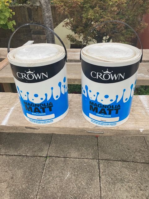 2 x 5 LITRES CROWN MAGNOLIA MATT EMULSION PAINT   only £15 