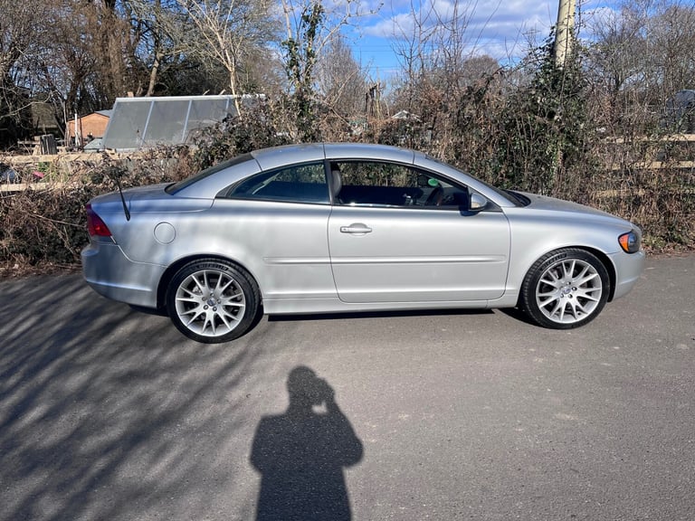 2007 Volvo C70 2.4i SE Lux 2dr Geartronic CONVERTIBLE Petrol Automatic