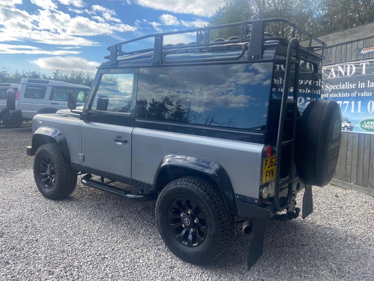 2012 Land Rover Defender Hard Top TDCi [2.2] PANEL VAN DIESEL Manual