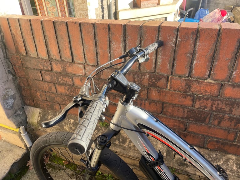 Mens bike for sale, in perfect condition.