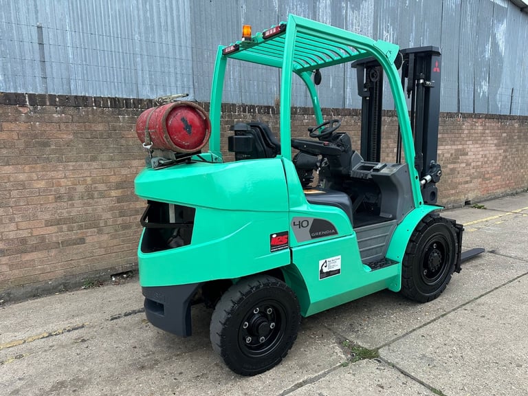 2013 Mitsubishi 4ton gas forklift
