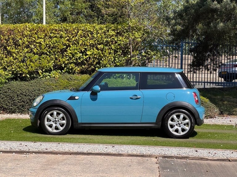2007 MINI Hatch 1.4 One Hatchback 3dr Petrol Manual Euro 4 (95 ps) Hatchback Petrol Manual - Image 2