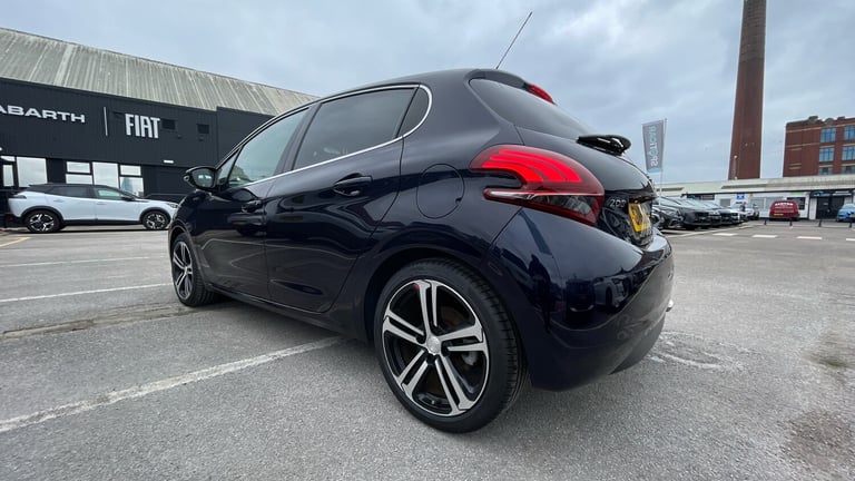 2018 Peugeot 208 1.2 PureTech GPF GT Line Hatchback 5dr Petrol EAT Euro 6 (s/s) (110 ps) Hatchbac...