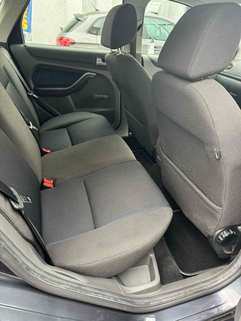 Ford, FOCUS, Hatchback, 2008, Manual, 1753 (cc), 5 doors