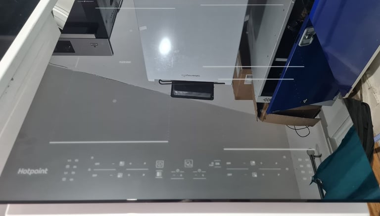 Hotpoint clean protect induction electric hob 