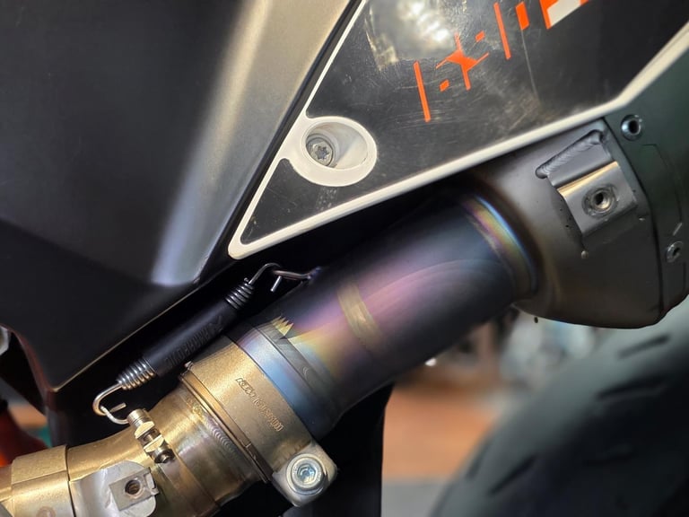 2015 KTM 690 SMC SUPER MOTO EXTRA'S 10,000 MILE'S 