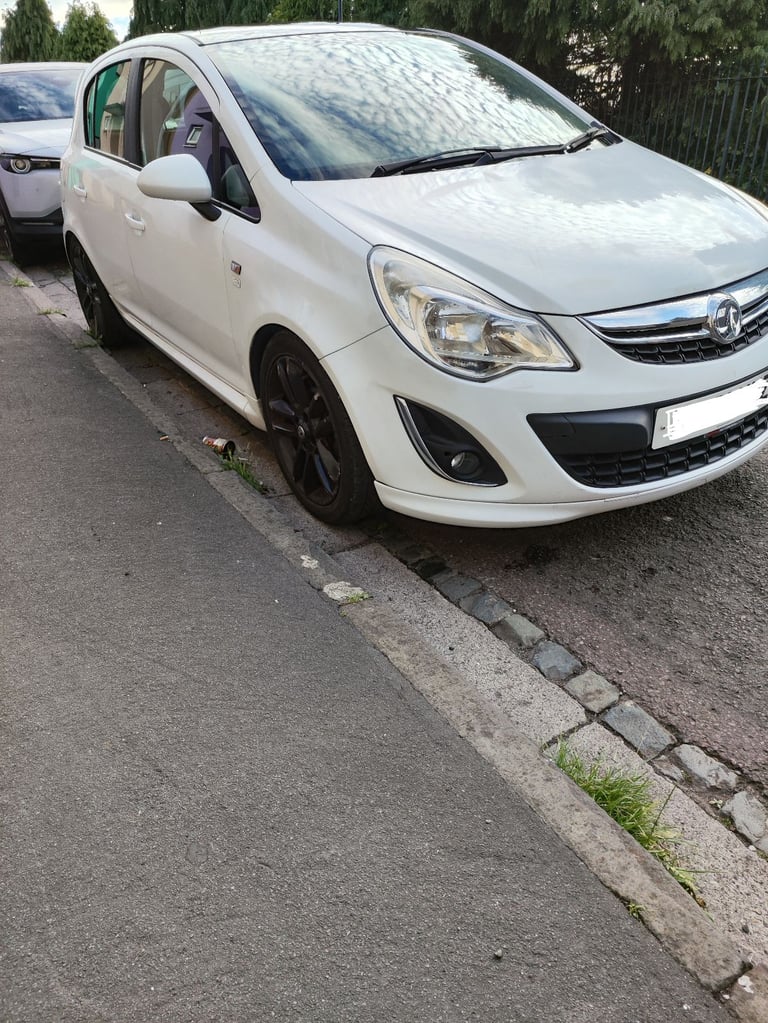 (NEW MOT) VAUXHALL Corsa Limited Edition SXI (5 door Rare)