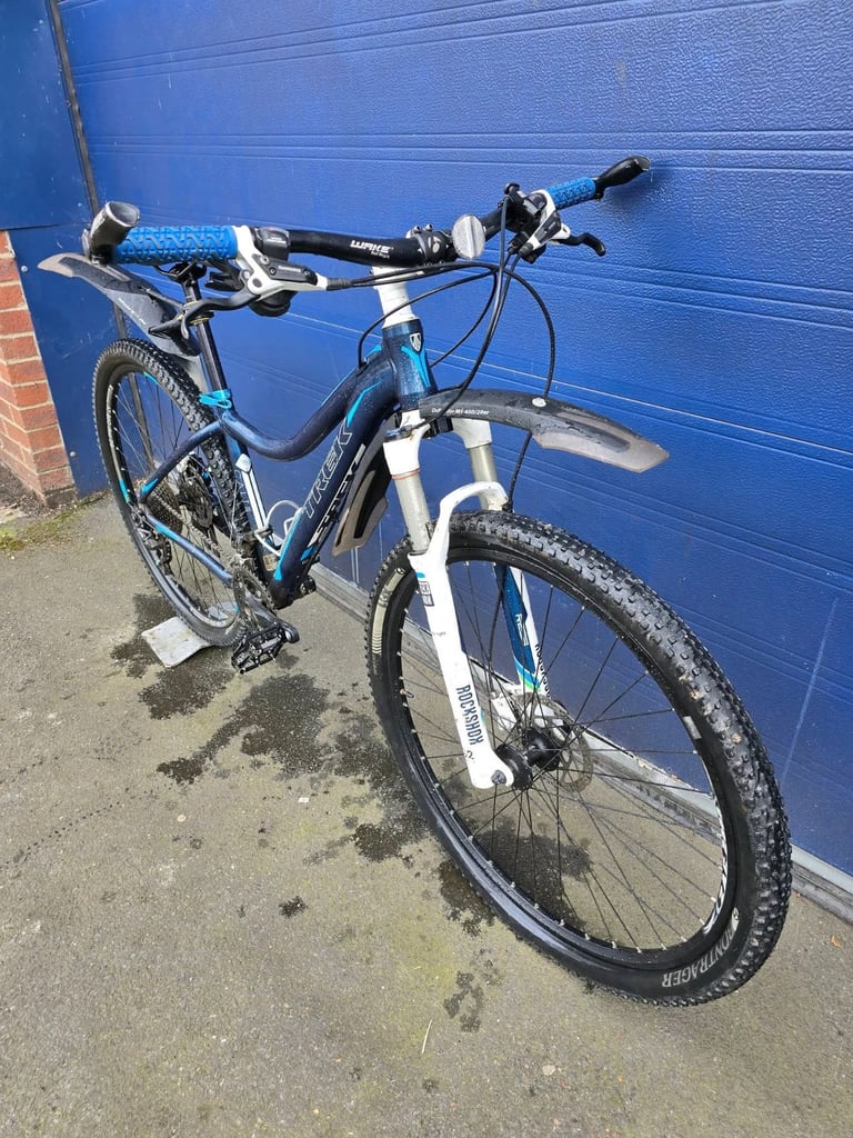 Unisex mountain bike TREK CALI SLX 29ER Wheels 29" Frame 17" VGC!