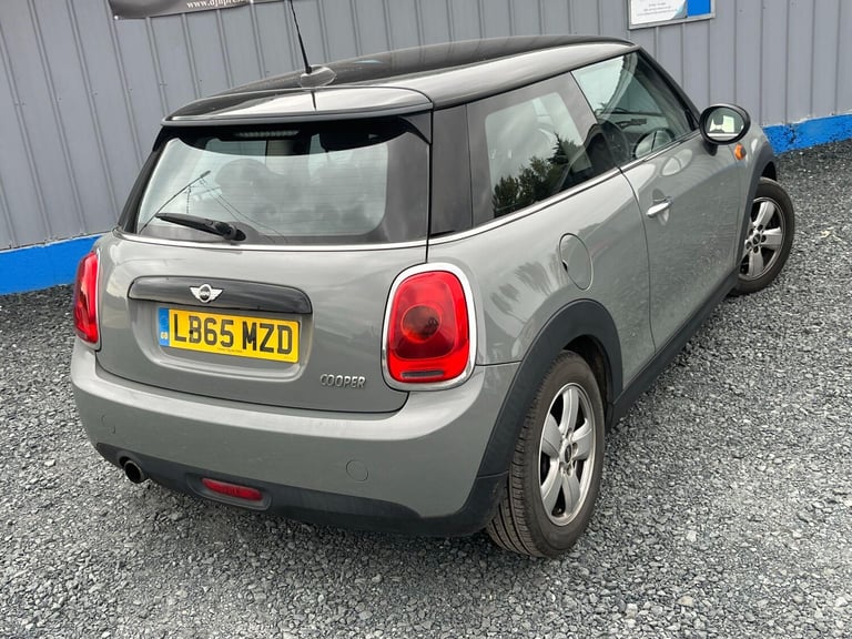 2016 MINI Hatch 1.5 Cooper Euro 6 (s/s) 3dr HATCHBACK Petrol Manual