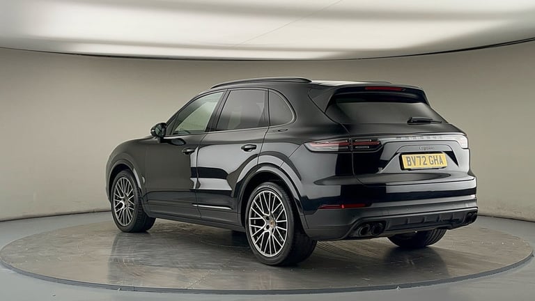 2022 Porsche Cayenne 3.0T V6 Platinum Edition TiptronicS 4WD Euro 6 (s/s) 5dr SUV Petrol Automatic