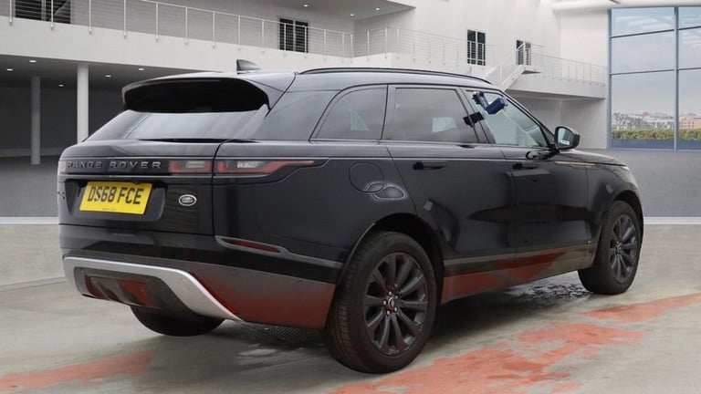 2018 Land Rover Range Rover Velar 2.0 D180 R-Dynamic SE 5dr Auto ESTATE DIESEL Automatic