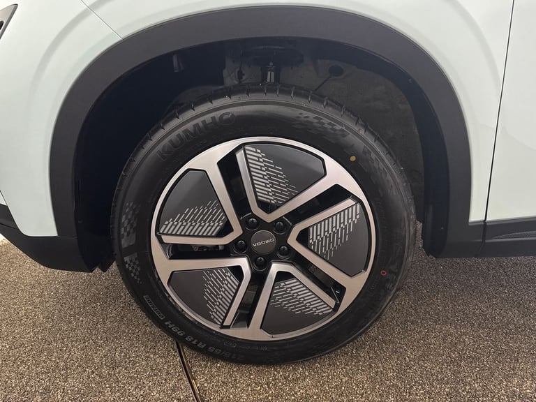 2024 Omoda OMODA 5 150KW Comfort 61kWh 5dr Auto Estate Electric Automatic