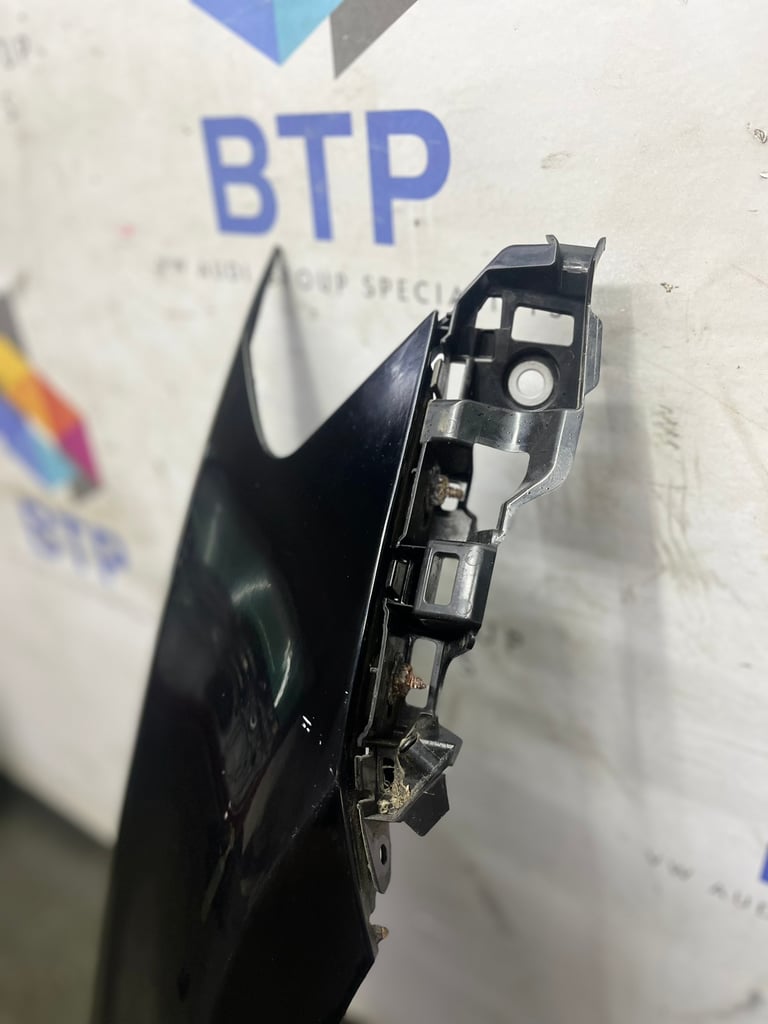 VW GOLF MK7 GTE DRIVER WING IN BLACK 13-17 