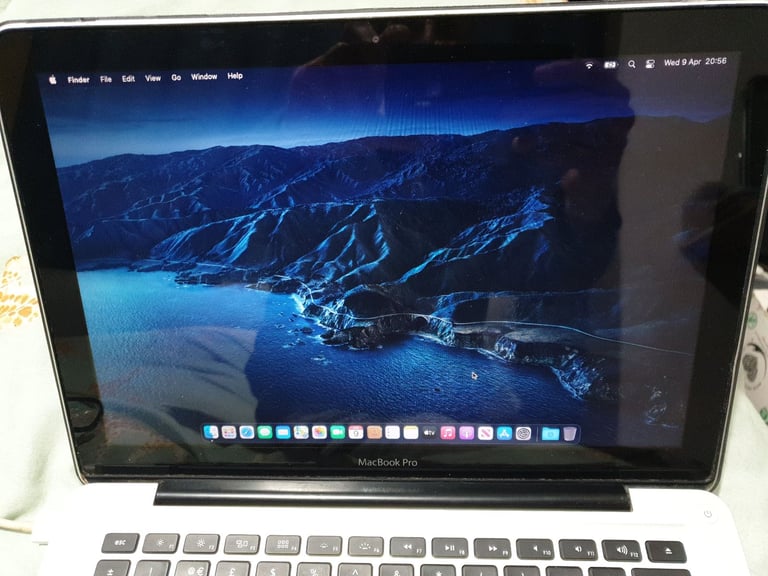 APPLE MACBOOK PRO A1278 13inch LAPTOP WITH CHARGER 2.3GHZ I5 CPU, 4GB DDR3 128GB SSD MACOS BIG SUR. 