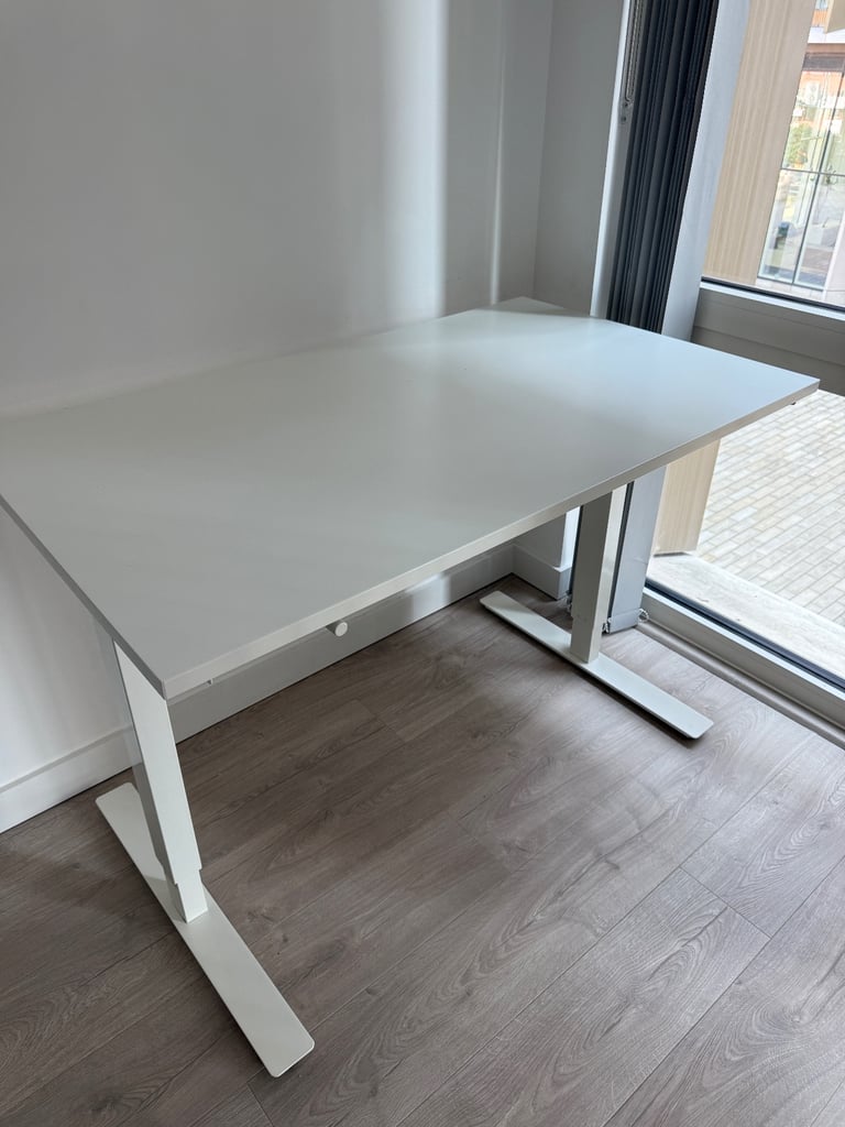 IKEA TROTTEN Sit Stand Office Manual Height Adjustable Desk, White, 120cm x 70cm