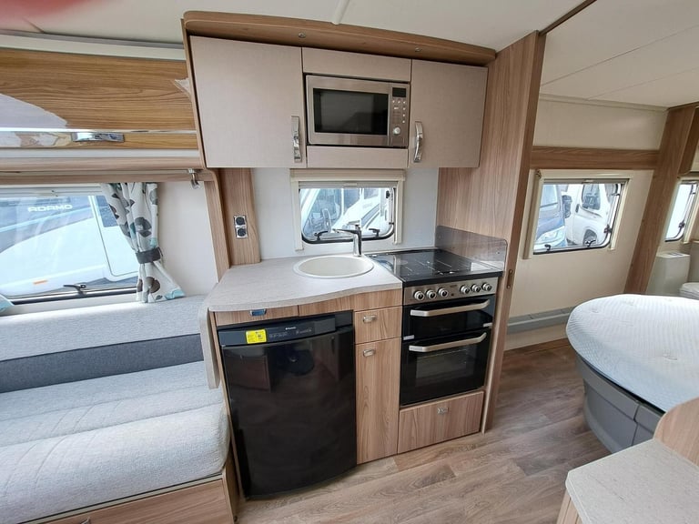 2016 Swift Challenger 580