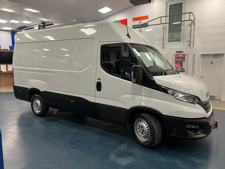2023 Iveco Daily 35S14 3520WB 2.3 HPI DIESEL 136PS MWB MEDIUM HIGH ROOF VAN (EURO 6) PANEL VAN Di...