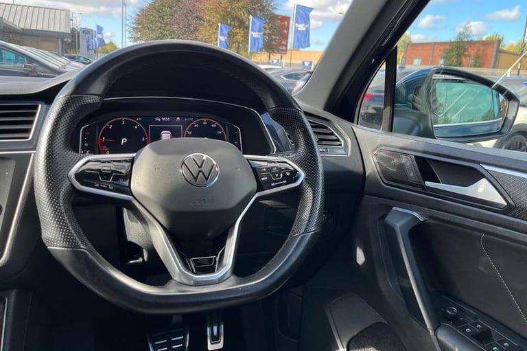 2021 Volkswagen Tiguan 2.0 TDI R-Line 5dr DSG ** Touch Screen Navigation - USB / Bluetooth Connec...