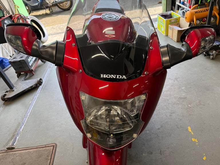 HONDA CBR 1100 BLACKBIRD