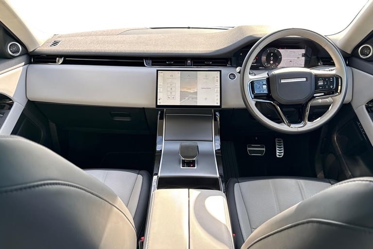 2024 Land Rover Range Rover Evoque 2.0 D200 Dynamic HSE 5dr SUV DIESEL Automatic