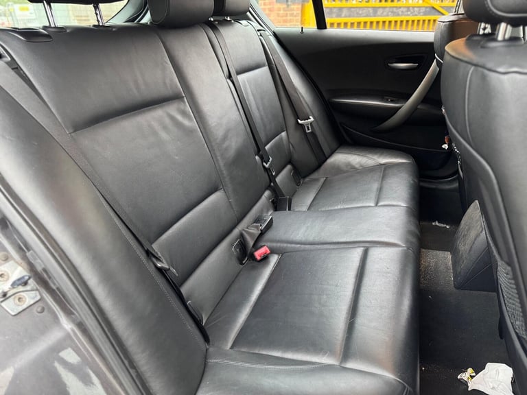 2005 BMW 1 Series 120i SE 5dr Step Auto HATCHBACK PETROL Automatic
